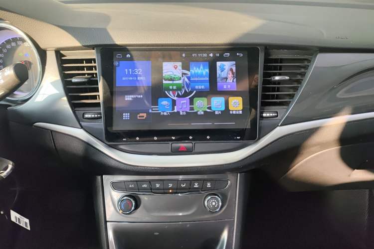 Used Buick Verano 2018 Hatchback 15S Automatic Ambition Model
