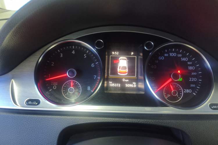 Used Volkswagen FAW-Volkswagen CC 2015 2.0 TSI Luxury Model
