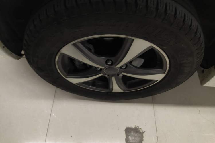 Used Haval H6 2016 Upgraded Model 1.5T Automatic Two-Wheel Drive Elite Version
