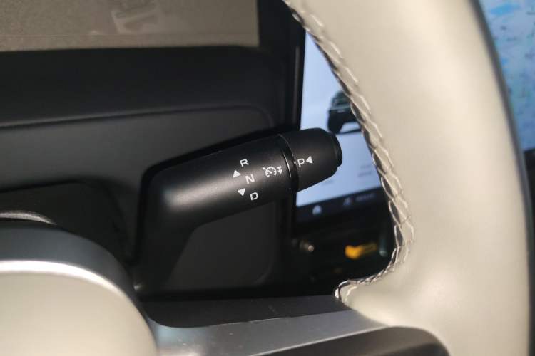 Used  V23 2025 501 Four-Wheel Drive Intelligent Driving Version