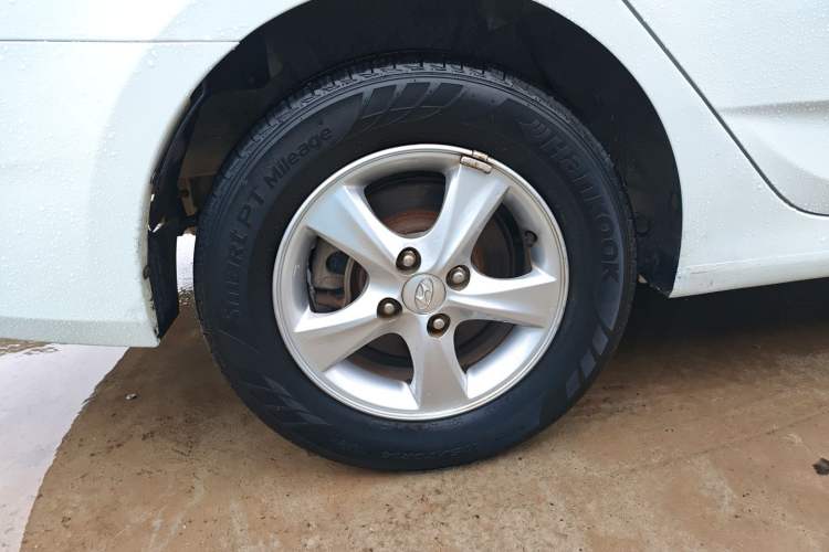 Used Hyundai Verna 2016 1.4L Automatic Smart GLS