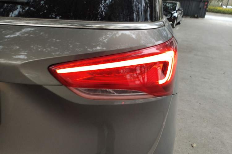 Used Buick GL6 2018 18T 6-Seater Prestige Model