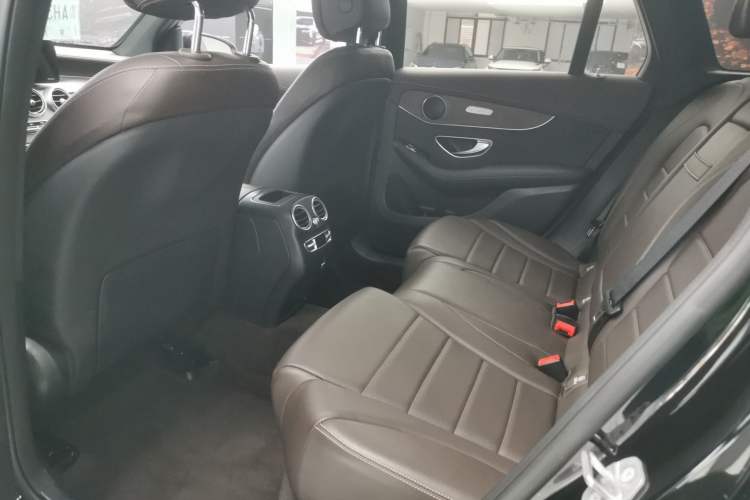 Used Mercedes-Benz GLC 2022 Facelift GLC 260 L 4MATIC Luxury Edition