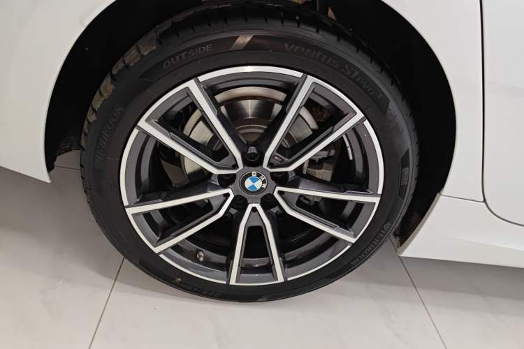 Used BMW 3 Series 2024 325Li M Sport Package
