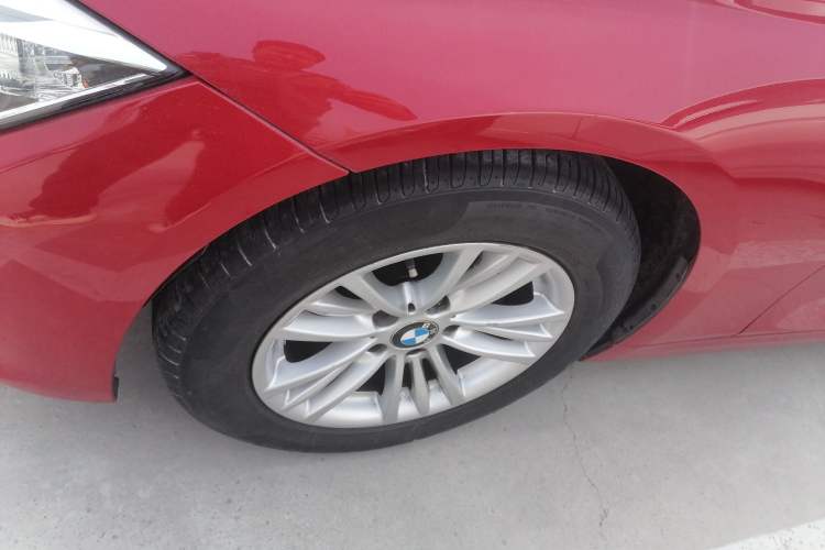 Used BMW 3 Series 2015 320Li Fashion Model
