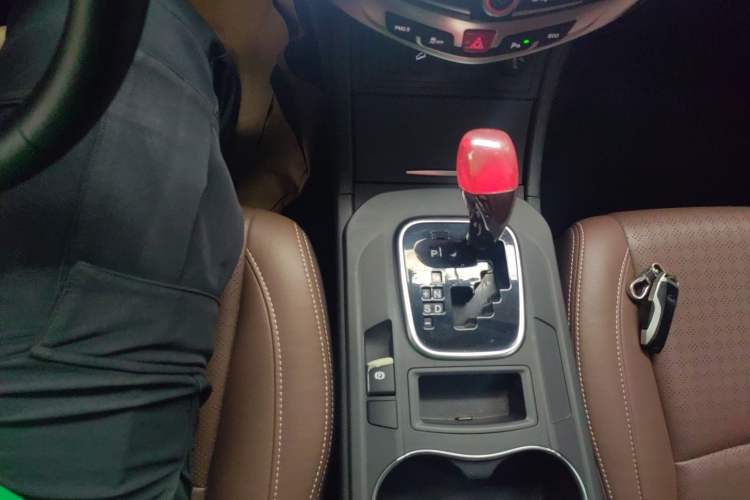 Used BYD S7 2016 2.0T Automatic Prestige Plus
