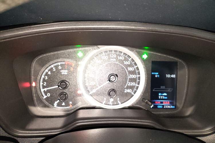 Used Toyota FRONTLANDER 2022 2.0L CVT Leading Edition