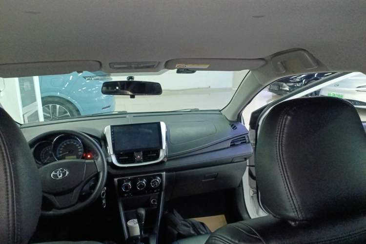 Used Toyota YARiS L 2016 Revised 1.5E CVT Charming Edition
