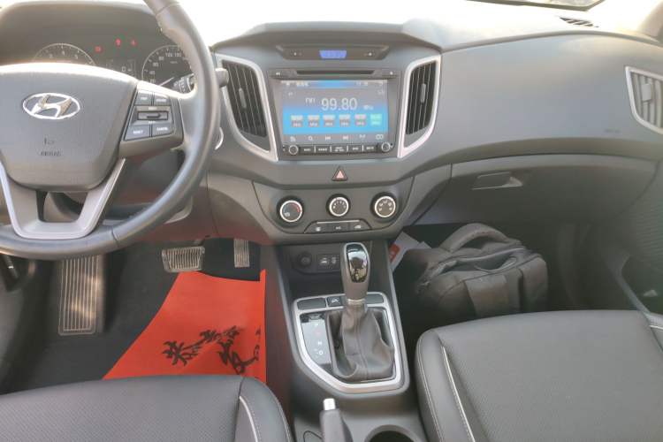 Used Hyundai ix25 2015 1.6L Automatic Two-Wheel Drive Smart GLS Trim
