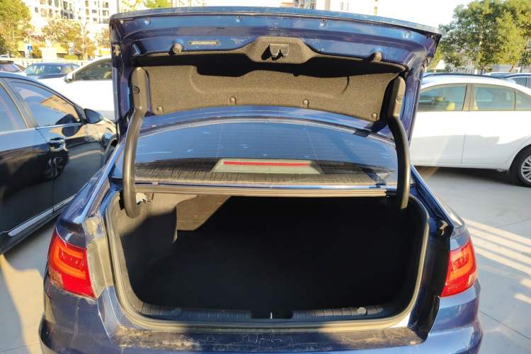 Used Geely Auto Emgrand GL 2019 1.4T CVT Elite Smart Edition
