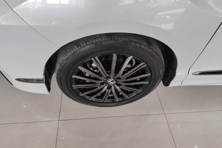 Used Honda Elysion 2024 2.0L eHEV Luxury Edition
