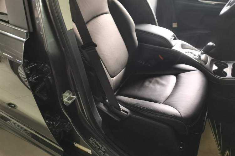 Used Dodge Journey 2015 2.0TD Four-Wheel Drive Luxury Edition