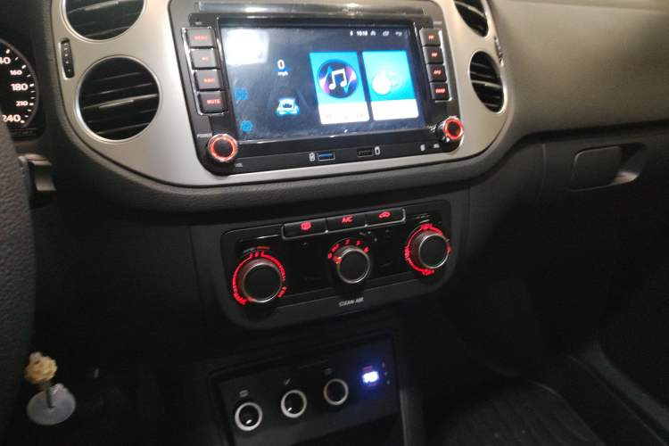 Used Volkswagen Tiguan 2016 280TSI Automatic Two-Wheel-Drive Silk Road Style Edition