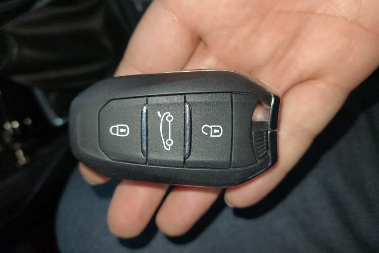 Used Peugeot 408 2014 1.6T Automatic Supreme Edition