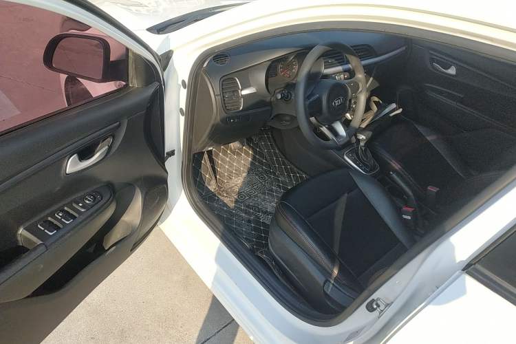 Used Kia K2 2017 Sedan 1.4L Automatic GLS
