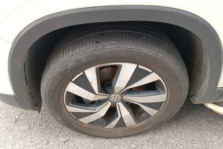 Used Volkswagen Tayron 2020 330TSI Two-Wheel Drive Luxury Smart Connectivity Version