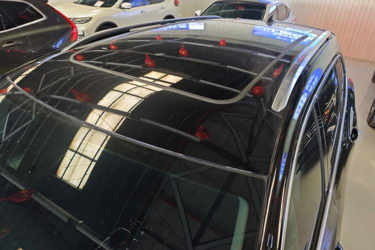 Used Buick Envision 2023 Encore Plus 652T Five-Seat All-Wheel-Drive Luxury Model
