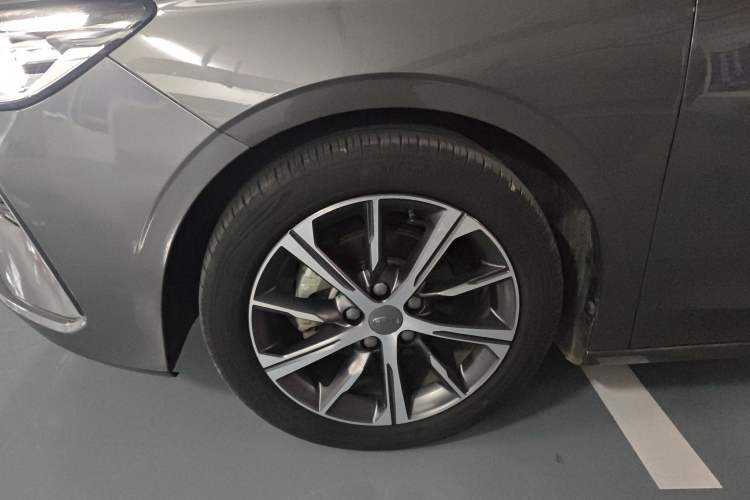 Used Geely Auto Emgrand 2022 4th Generation 1.5L CVT Luxury Model
