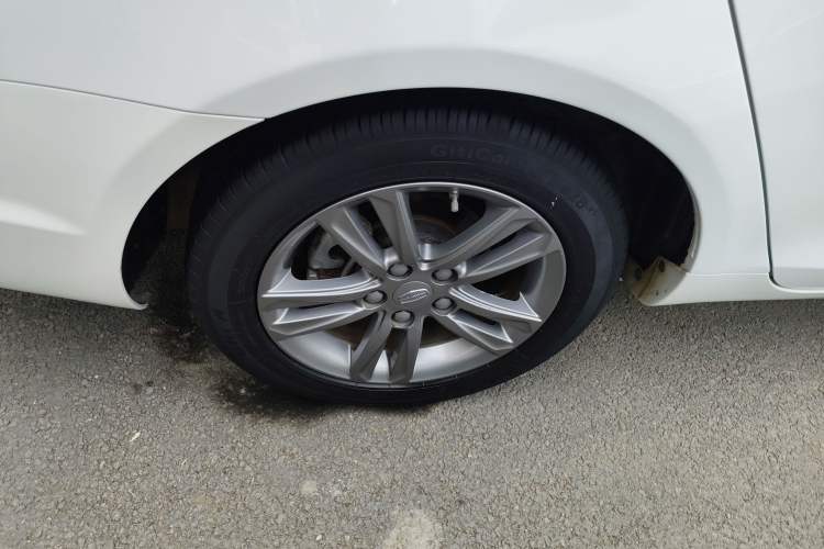 Used Geely Auto Emgrand 2017 Sedan Million Edition 1.5L CVT Upward Version
