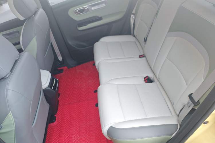 Used AION Y 2022 Plus 70 Smart Edition