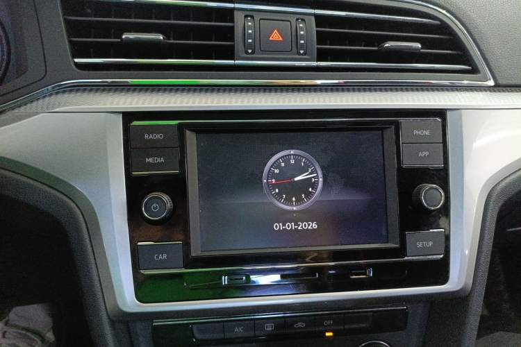 Used Volkswagen Lamando 2019 230TSI DSG Fashion Edition China V Standard
