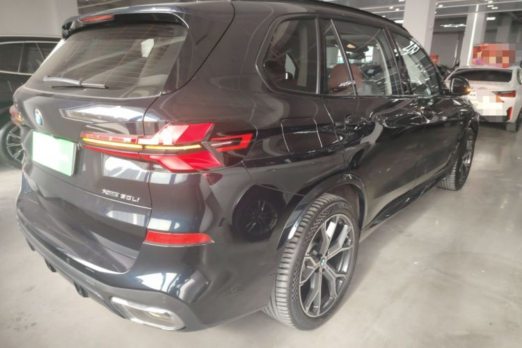 Used BMW X5 2023 xDrive 30Li Luxury M Sport Night Edition Package
