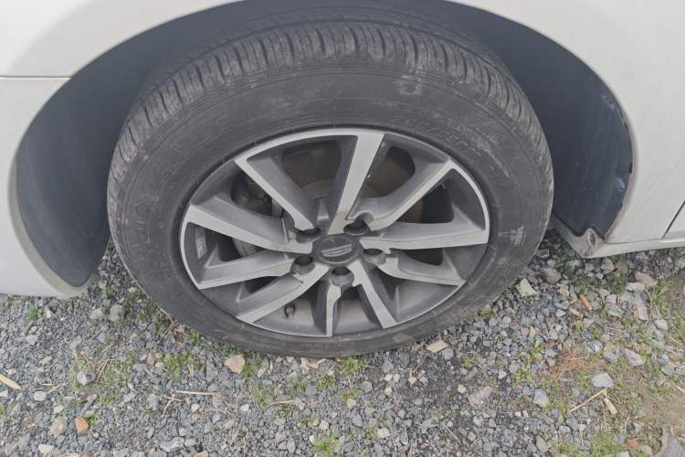 Used Geely Auto Emgrand 2020 1.5L CVT Upward Version
