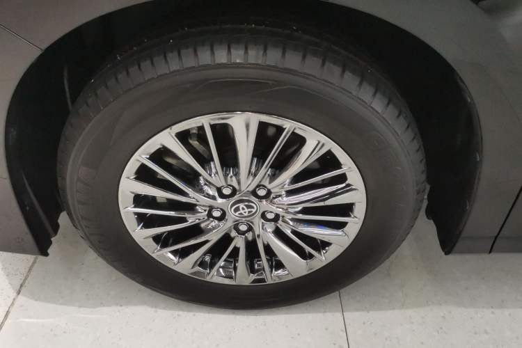 Used Toyota Alphard 2020 Dual-Engine 2.5L Prestige Edition
