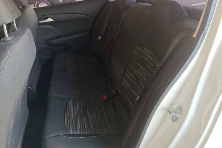 Used Chevrolet Cavalier 2018 320 Automatic Enjoyment Sunroof Edition
