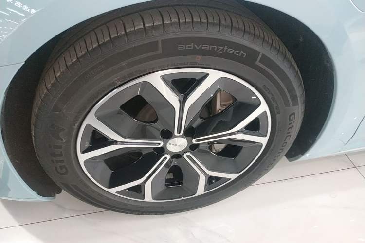 Used Hima Luxeed S7 2024 Pro Rear-Drive Long-Range Version
