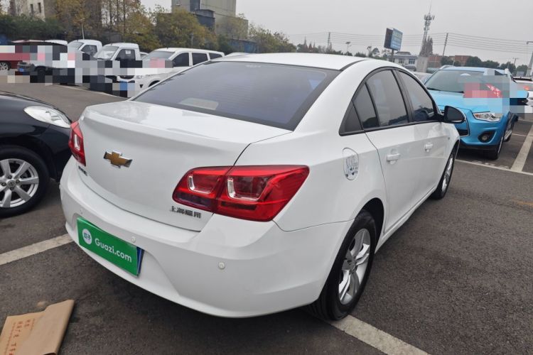 Used Chevrolet Cruze 2015 1.5L Classic SE MT
