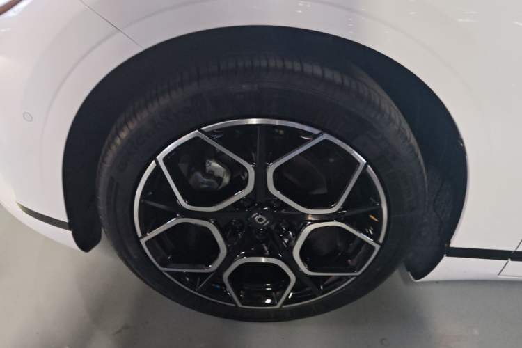 Used  A07 2025 Range-Extended "True Fragrant" Edition 230 Premium Version
