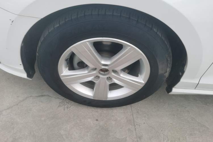 Used Volkswagen Lamando 2019 230TSI DSG Fashion Edition China V Standard