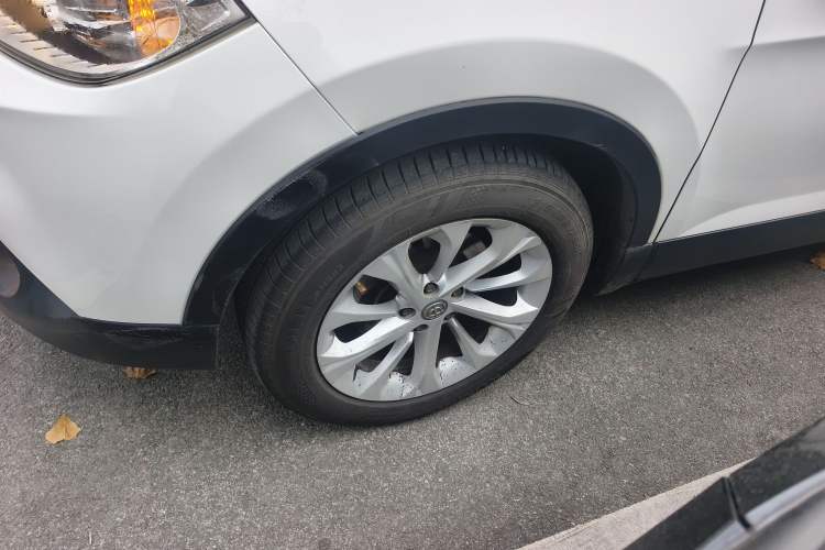 Used Brilliance V3 2015 1.5L Manual Smart Version
