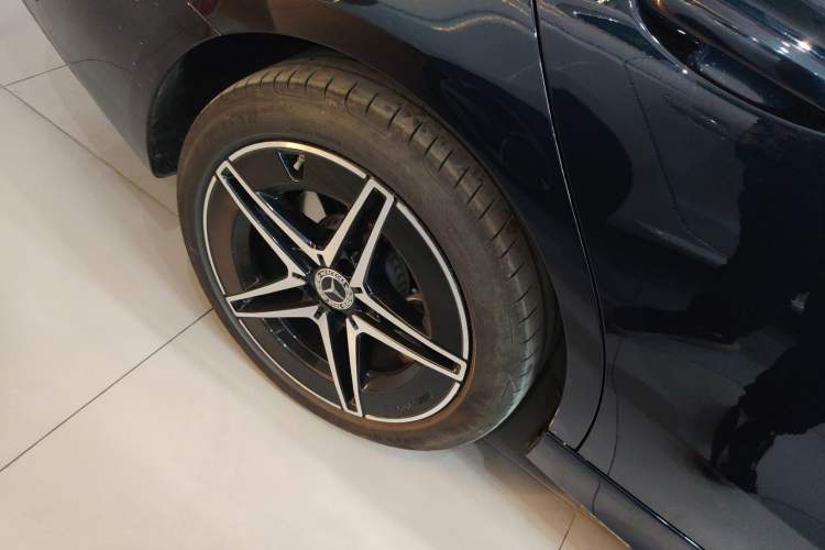 Used Mercedes-Benz C-Class 2024 Facelift C 260 L Night Edition Sport Version
