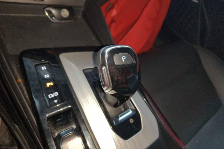 Used MG 5 2021 Revised 300TGI DCT Elegant Luxury Flagship Edition