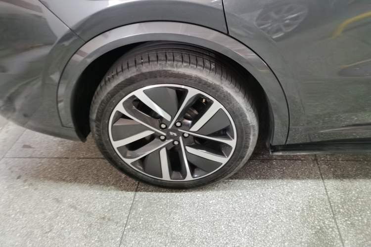 Used Li Auto L9 2022 Max model
