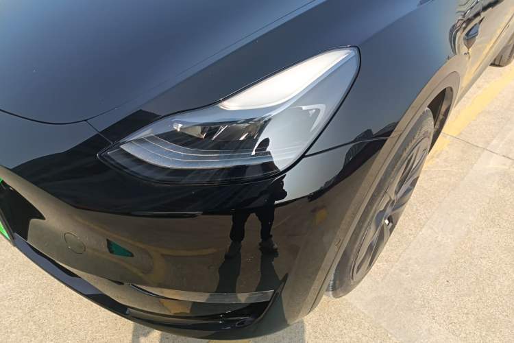 Used Tesla Model Y 2022 Long-Range All-Wheel-Drive Version
