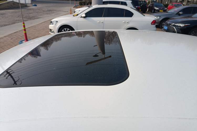 Used Volkswagen Sagitar 2017 1.6L Automatic Comfort Model
