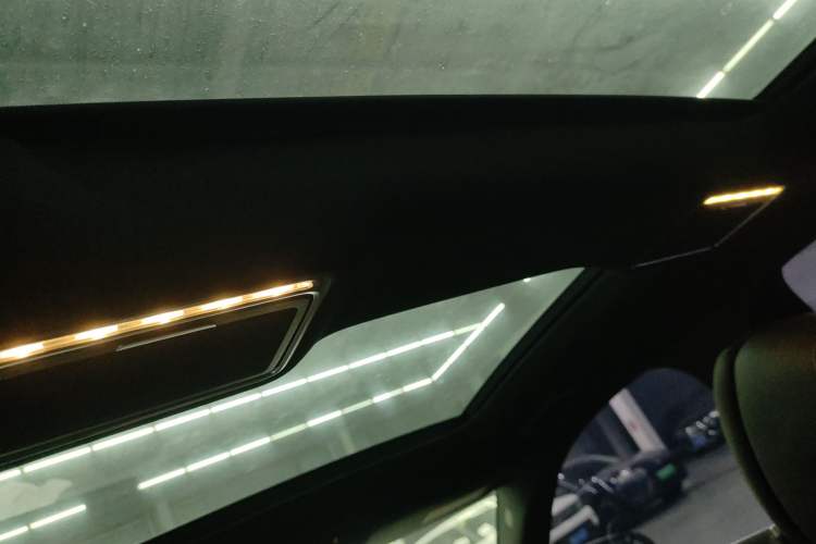 Used Mercedes-Benz GLC 2020 GLC 300 L 4MATIC Dynamic Edition
