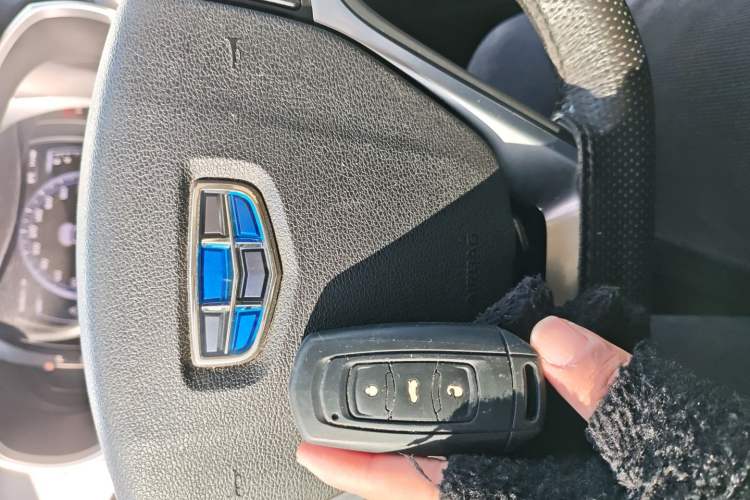 Used Geely Auto Emgrand X7 Sport 2016 1.8TD Automatic Smart Model
