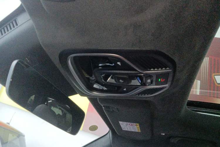 Used Geely Auto Monjaro L 2024 2.0TD High-Power Automatic Two-Wheel Drive Skyline Edition
