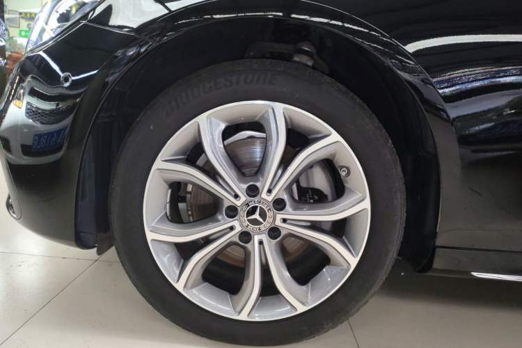 Used Mercedes-Benz E-Class 2023 E 300 L Sporty and Stylish Model
