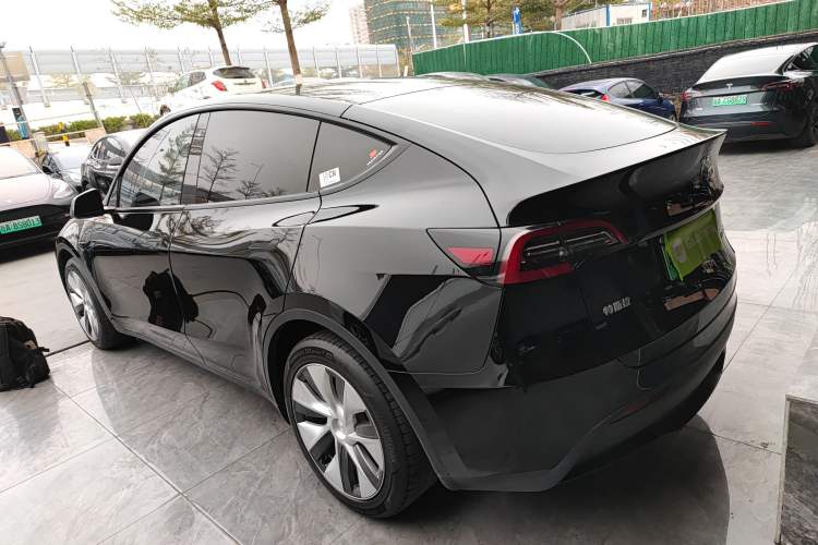Used Tesla Model Y 2022 Rear-Wheel-Drive Version

