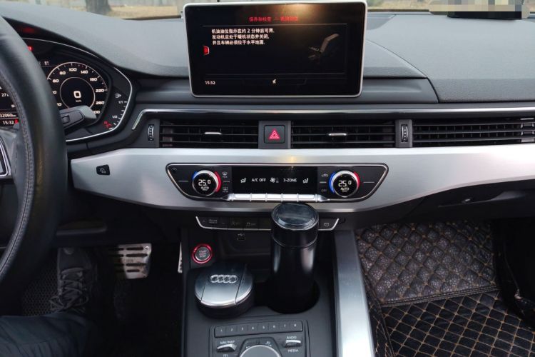 Used Audi A4L 2018 30th Anniversary Edition 40 TFSI Fashion Model