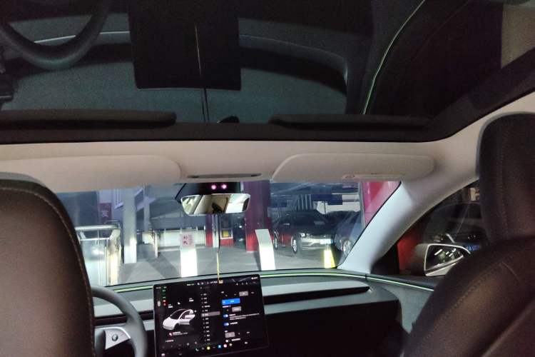 Used Tesla Model 3 2025 Rear-Wheel-Drive Version