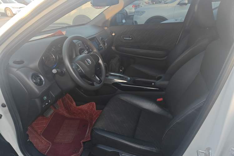 Used Honda XR-V 2015 1.8L EXi CVT Comfort Version
