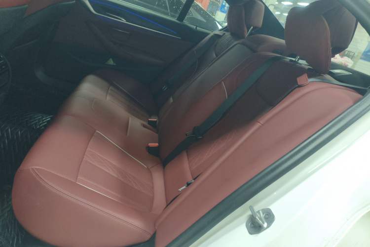 Used BMW 5 Series 2023 530Li Leading Model M Sport Package