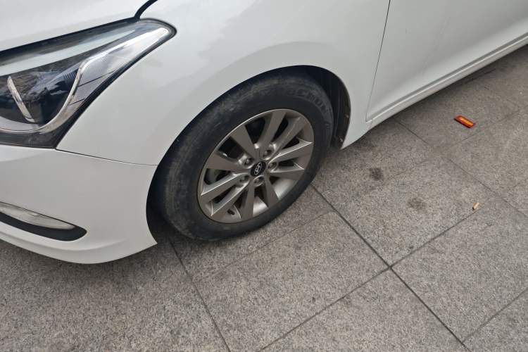 Used Hyundai Mistra 2014 1.8L Automatic Smart GLS