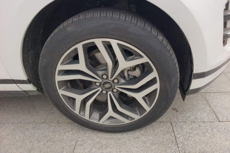 Used Land Rover Range Rover Evoque New Energy 2022 Aurora L P300e Plug-in Hybrid Electric Version